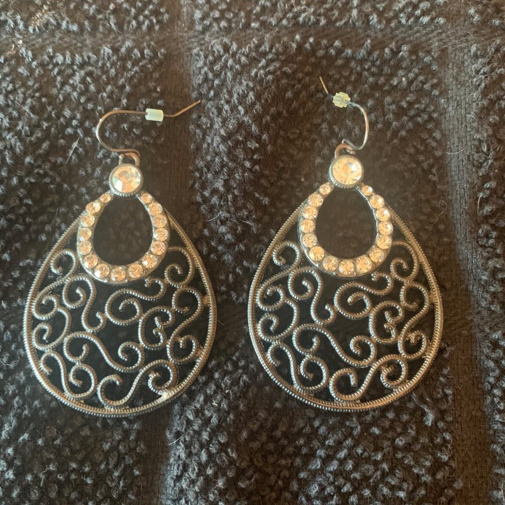 Pewter Color Rhinestone Earrings